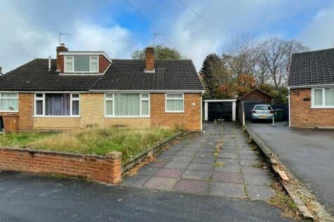 2 bedroom semi-detached house for sale