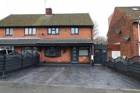 2 bedroom semi-detached house for sale