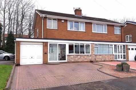 3 bedroom semi-detached house for sale