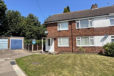 Cotswold Close, Aldridge, WS9 8LW 2 bed maisonette for sale