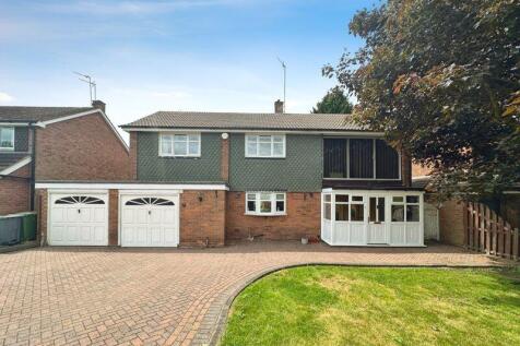 Ravensdale Gardens, Walsall, WS5 3PX 4 bed detached house for sale