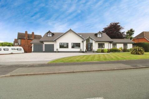 Stencills Road, Walsall, WS4 2HJ 6 bed detached house for sale
