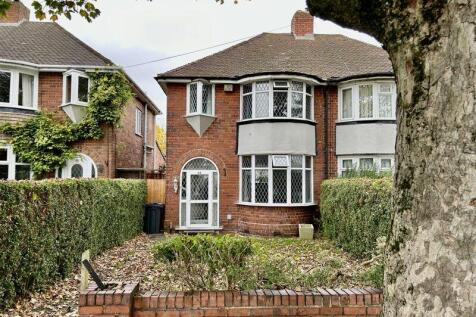 Kings Road, Sutton Coldfield, B73 5AF 3 bed semi