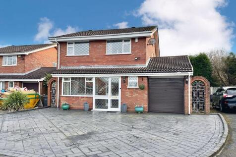 Marlborough Close, Four Oaks, Sutton... 4 bed detached house for sale