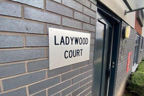 Apartment 1 Ladywood Court, Lichfield... 2 bed apartment for sale