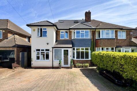 Worcester Lane, Four Oaks, Sutton... 4 bed semi