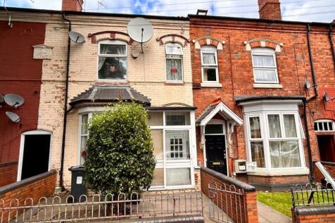 4 bedroom terraced house for sale