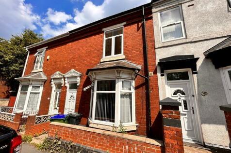 5 bedroom terraced house for sale