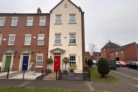 Pennyhill Lane, West Bromwich... 5 bed end of terrace house for sale