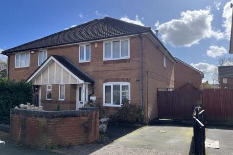 Abingdon Road, Erdington, Birmingham... 4 bed semi