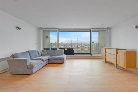 Capital East, Royal Victoria Dock, E16 2 bed flat for sale