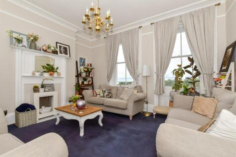 7 bedroom semi-detached house for sale