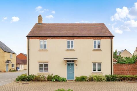 Kingsmere,  Bicester,  Oxfordshire, ... 4 bed detached house for sale