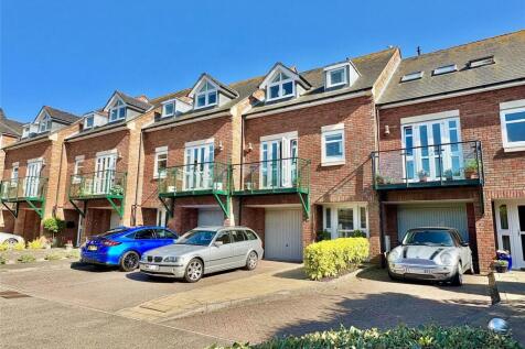 William Cawley Mews, Broyle Road... 3 bed mews for sale
