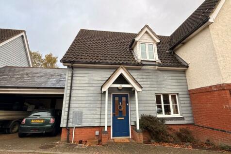 2 bedroom semi-detached house for sale