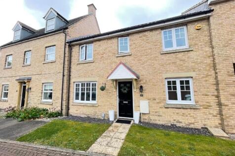 3 bedroom terraced house for sale