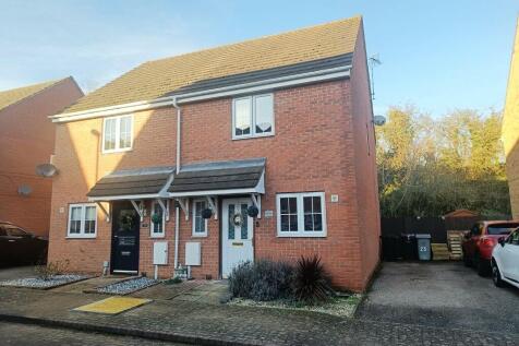 2 bedroom semi-detached house for sale