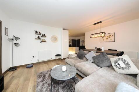 2 bedroom apartment for sale