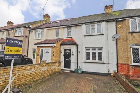 2 bedroom terraced house for sale