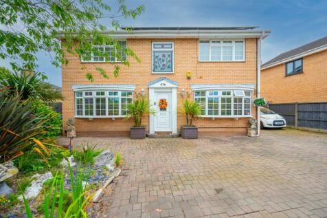 3 bedroom detached house for sale