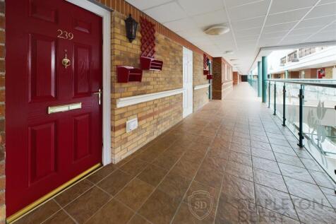 1 bedroom flat for sale