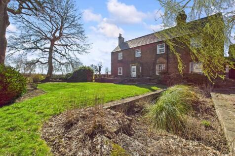 7 bedroom detached house for sale