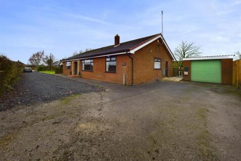 3 bedroom detached bungalow for sale
