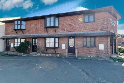 1 bedroom maisonette for sale