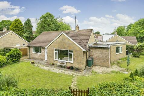 3 bedroom detached bungalow for sale