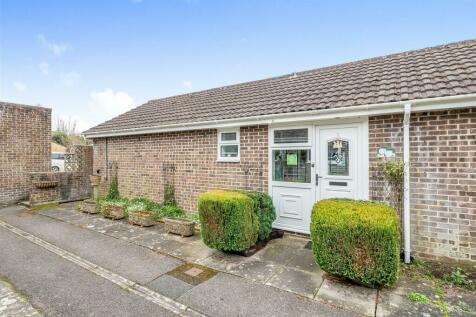 2 bedroom terraced bungalow for sale