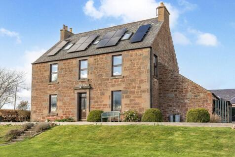 6 bedroom detached house for sale