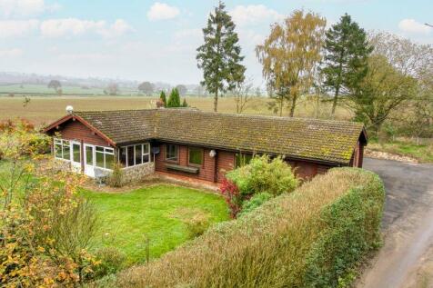 3 bedroom detached bungalow for sale