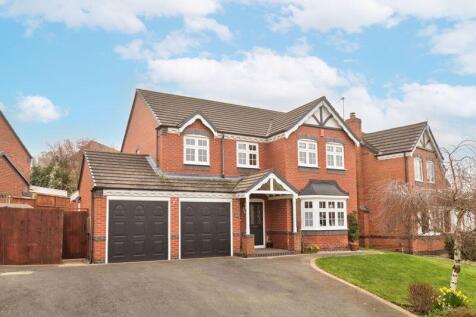 5 bedroom detached house for sale