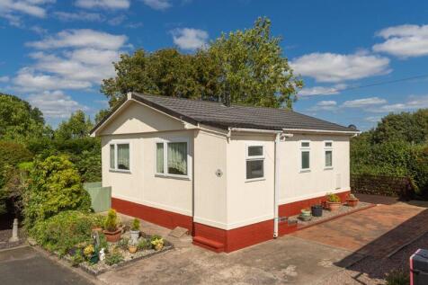 2 bedroom detached house for sale