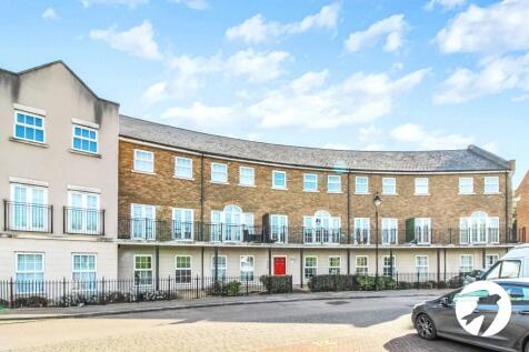 Palladian Circus, Greenhithe, Kent, DA9 2 bed flat for sale