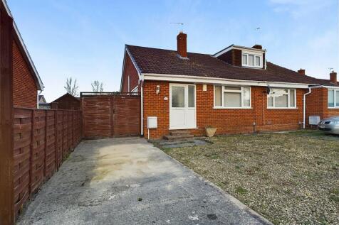 Brionne Way, Longlevens, Gloucester... 2 bed bungalow for sale