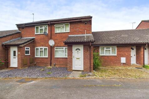 The Willows, Quedgeley, Gloucester... 2 bed terraced house for sale