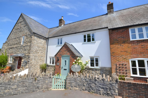 Manor Farm Close, Maiden Newton... 3 bed terraced house for sale