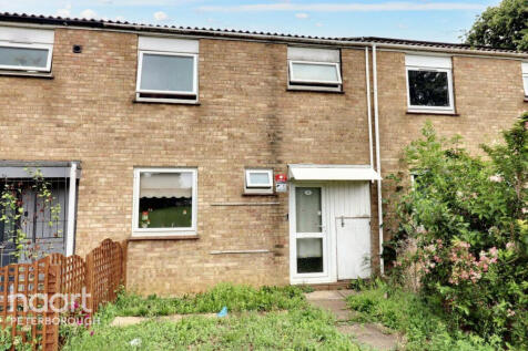 The Dell, Peterborough 3 bed terraced house for sale