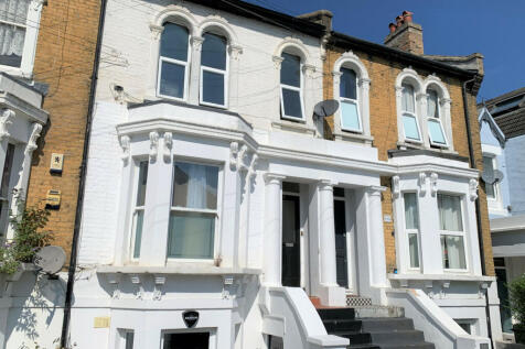 Mosslea Road, Penge, SE20 2 bed flat for sale
