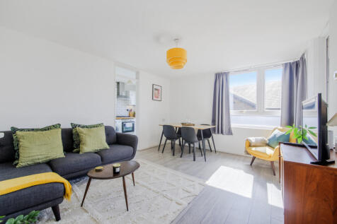 Wivenhoe Close,  London, SE15 1 bed flat for sale