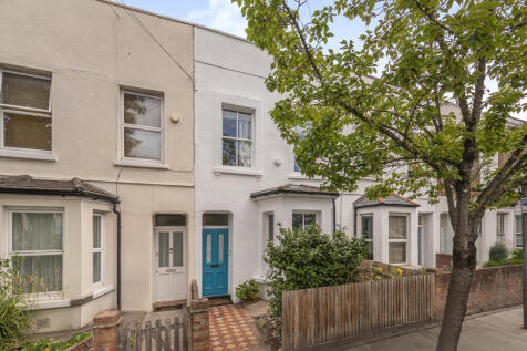 Lyndhurst Way,  London, SE15 3 bed terraced house for sale