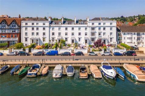 River Terrace, Oxfordshire RG9 1 bed apartment for sale