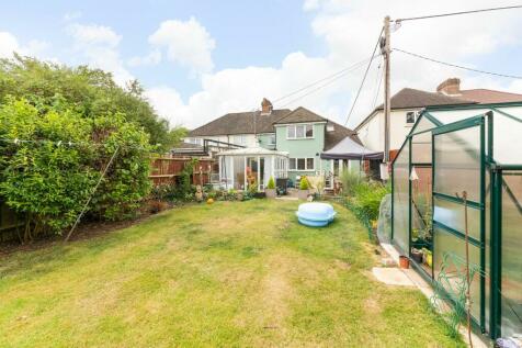 5 bedroom semi-detached house for sale