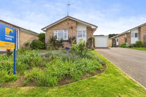 Ryder Close, Norman Hill, Dursley... 2 bed bungalow for sale