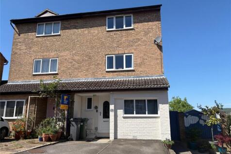 Parliament Close, Stroud... 4 bed semi