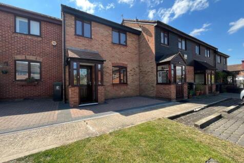 Sewardstone Road, London 3 bed house for sale
