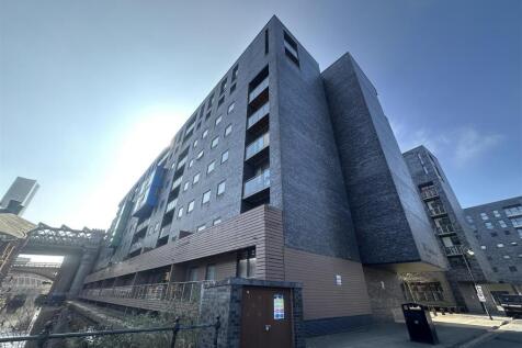Potato Wharf, Castlefield, Manchester 2 bed apartment for sale