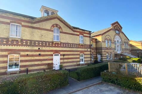 Southdowns Park, Haywards Heath RH16 3 bed terraced house for sale