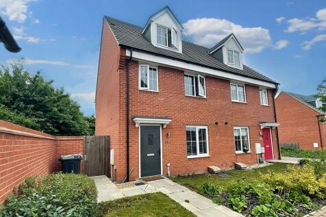 Haydock Park Drive, Bourne, PE10 3 bed townhouse for sale